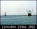 Click image for larger version

Name:	ComingGoingNarragansettRI_7-11-2017.jpg
Views:	72
Size:	233.4 KB
ID:	20295