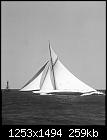 Reliance displaying a huge stern wave, 1903_sqs-el_23_reliance-displaying-huge-stern-wave-1903_unknown-photog_sqs.jpg